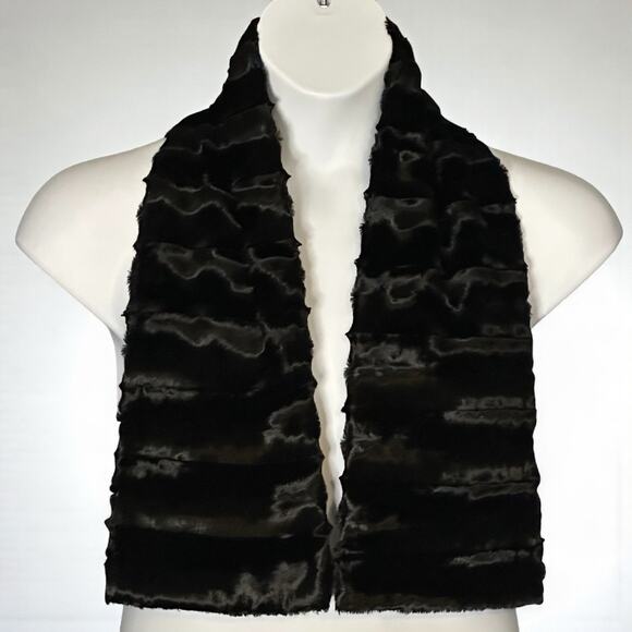 Doncaster Faux Mink Winter Scarf Black Sheared Velvet Texture Wrap Evening Chic - Picture 2 of 6